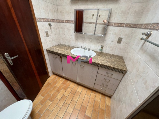 Prédio Inteiro à venda com 9 quartos, 308m² - Foto 18