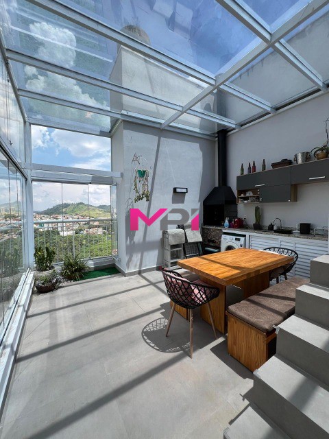 Apartamento à venda com 2 quartos, 137m² - Foto 1