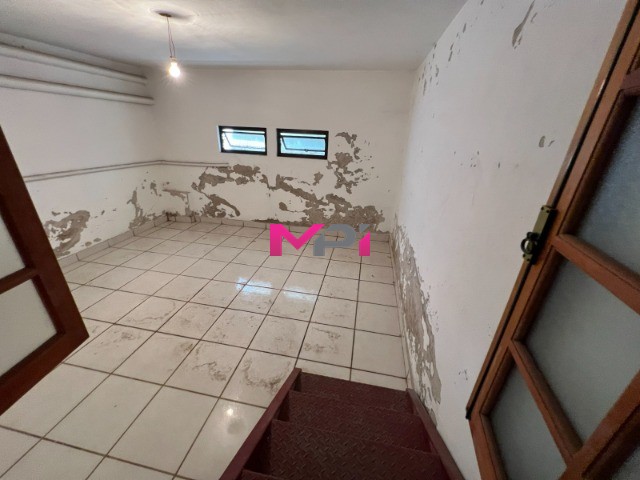 Prédio Inteiro à venda com 9 quartos, 308m² - Foto 25