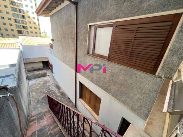 Prédio Inteiro à venda com 9 quartos, 308m² - Foto 12