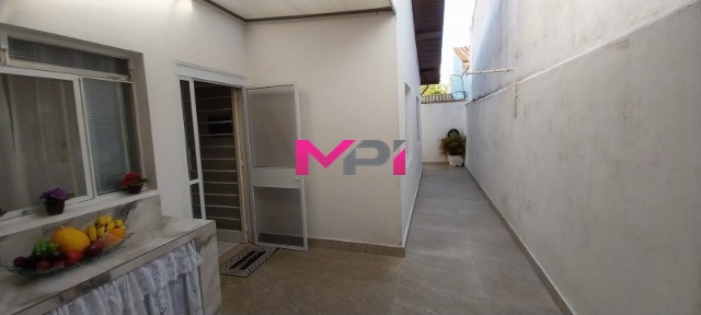 Casa à venda com 3 quartos, 255m² - Foto 22