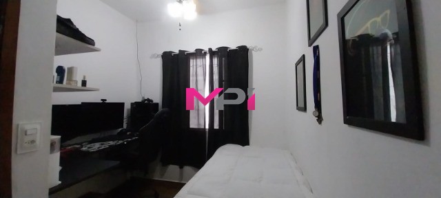 Casa à venda com 3 quartos, 255m² - Foto 18