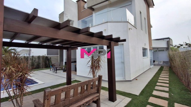 Casa de Condomínio à venda com 4 quartos, 277m² - Foto 42