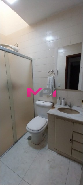 Casa à venda com 3 quartos, 255m² - Foto 17