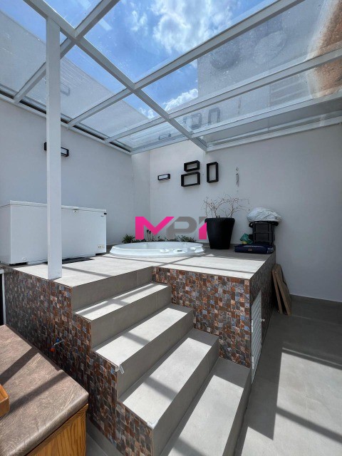 Apartamento à venda com 2 quartos, 137m² - Foto 2