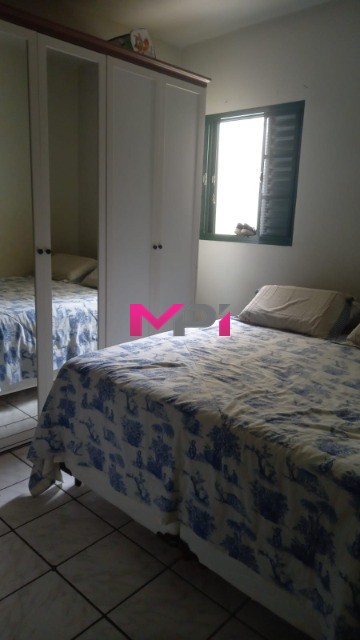 Casa à venda com 3 quartos, 98m² - Foto 17