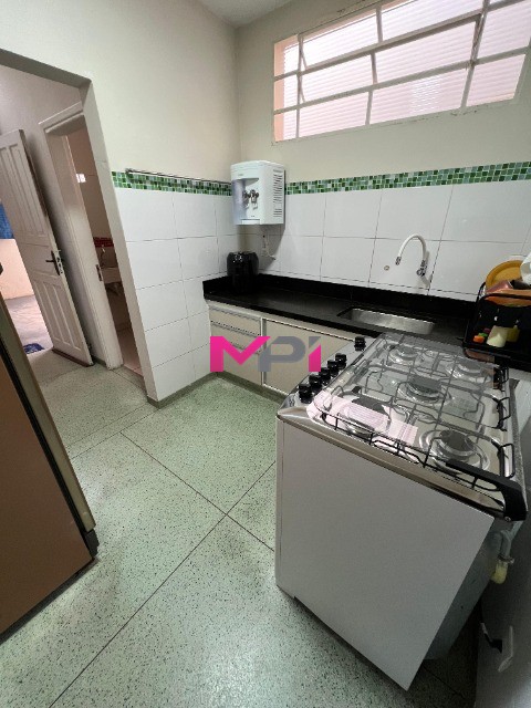 Casa à venda com 2 quartos, 142m² - Foto 8