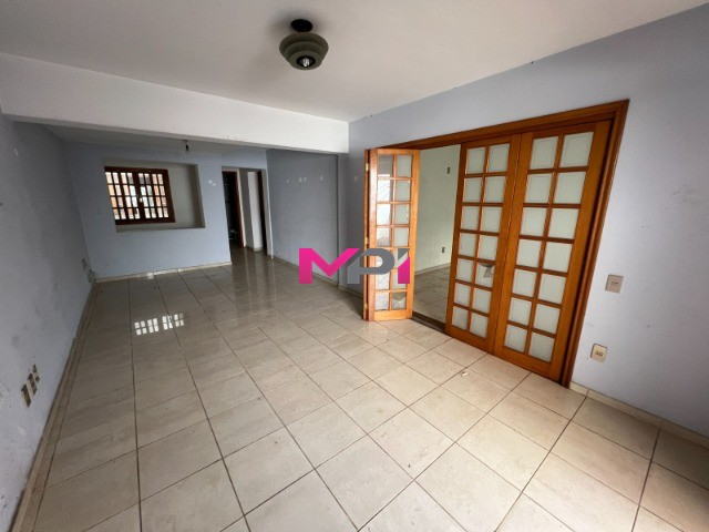 Prédio Inteiro à venda com 9 quartos, 308m² - Foto 33