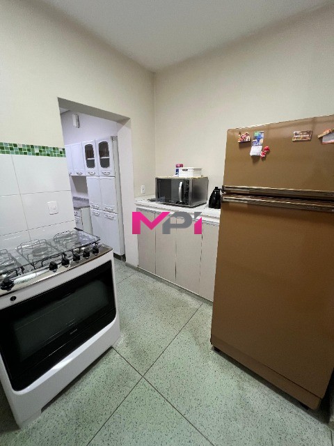 Casa à venda com 2 quartos, 142m² - Foto 9