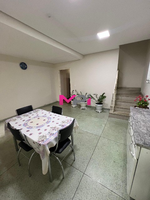 Casa à venda com 2 quartos, 142m² - Foto 7