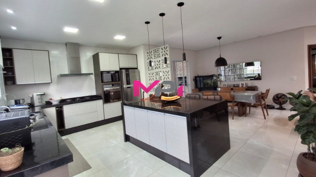 Casa de Condomínio à venda com 4 quartos, 277m² - Foto 6