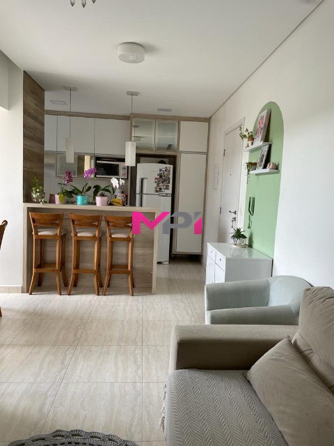 Apartamento à venda com 2 quartos, 64m² - Foto 17