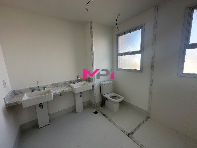 Apartamento à venda com 3 quartos, 175m² - Foto 21