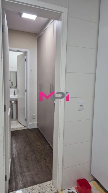 Apartamento à venda com 4 quartos, 189m² - Foto 29