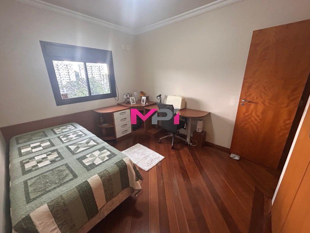 Apartamento à venda com 3 quartos, 170m² - Foto 18