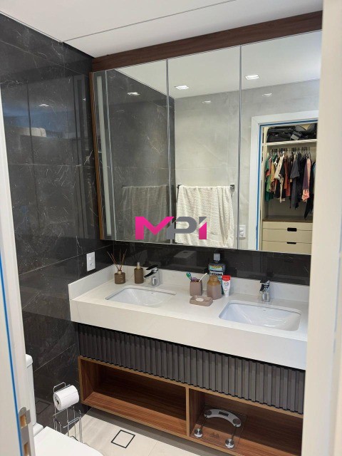 Apartamento à venda com 3 quartos, 141m² - Foto 23