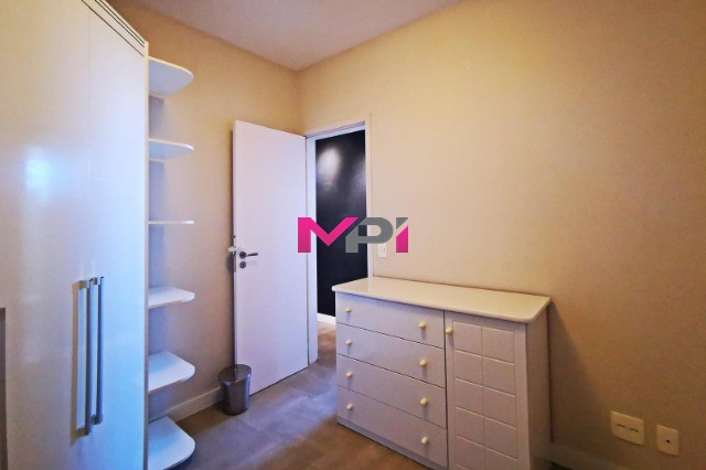 Apartamento à venda com 3 quartos, 83m² - Foto 33