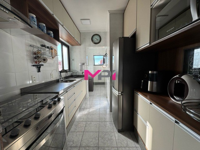 Apartamento à venda com 3 quartos, 92m² - Foto 6