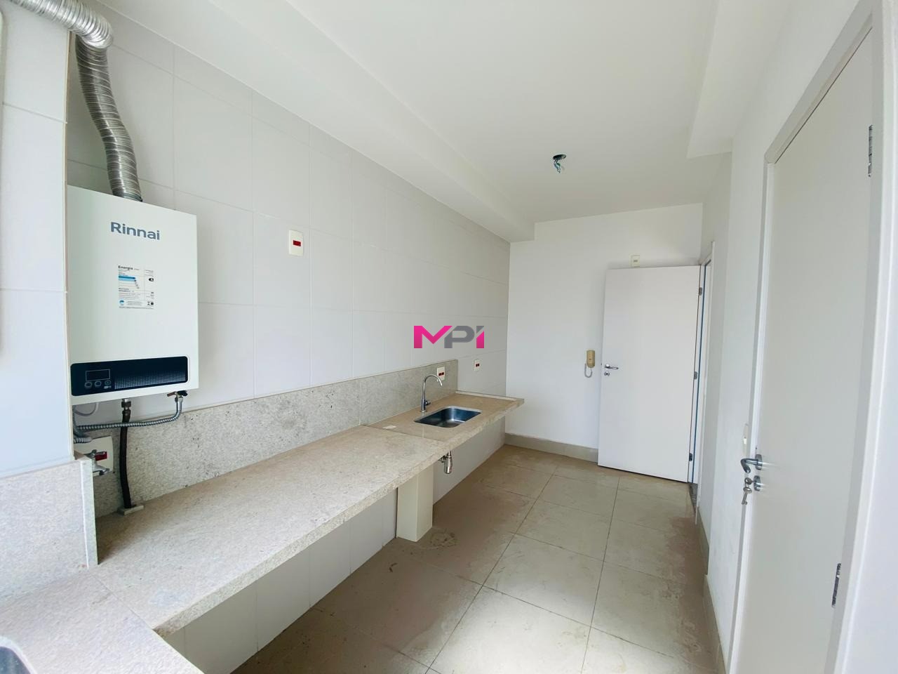 Apartamento à venda com 3 quartos, 83m² - Foto 8