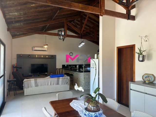 Sítio à venda com 3 quartos, 700m² - Foto 8