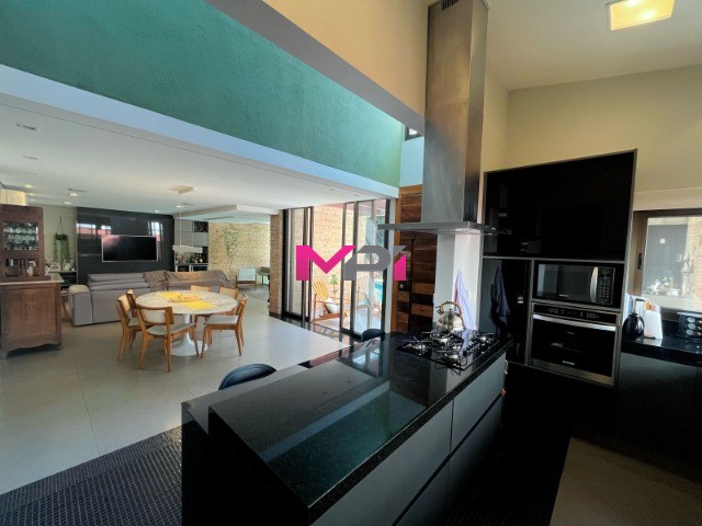 Casa de Condomínio à venda com 3 quartos, 318m² - Foto 26