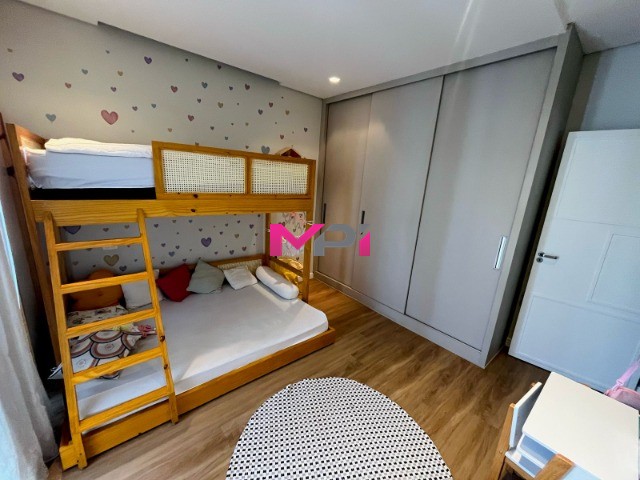 Casa de Condomínio à venda com 3 quartos, 318m² - Foto 33