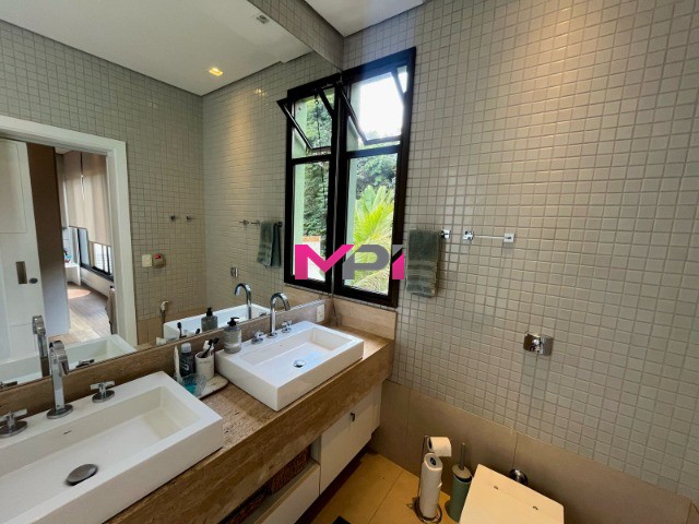Casa de Condomínio à venda com 3 quartos, 318m² - Foto 41