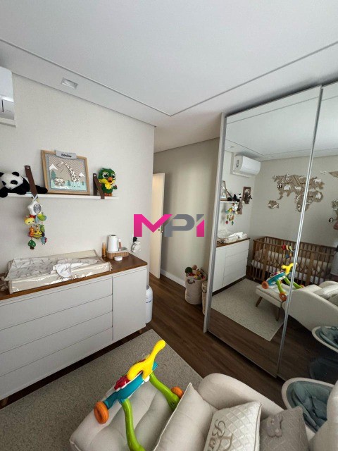 Apartamento à venda com 3 quartos, 141m² - Foto 17