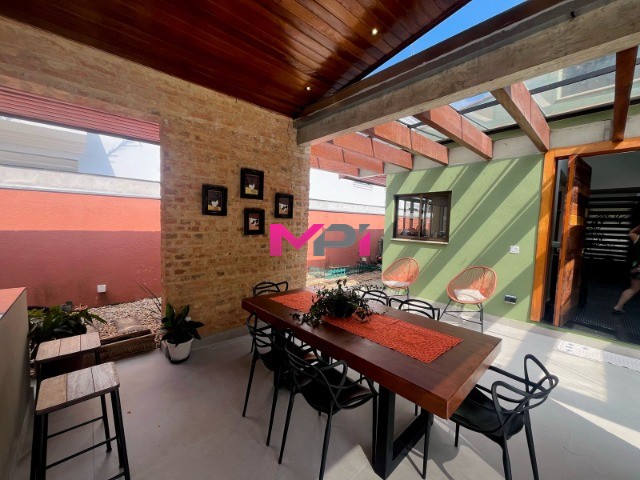 Casa de Condomínio à venda com 3 quartos, 318m² - Foto 12