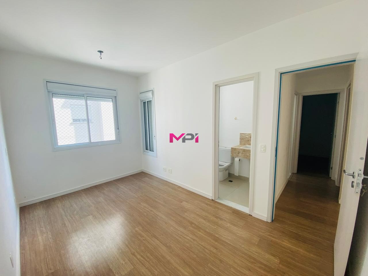 Apartamento à venda com 3 quartos, 83m² - Foto 10