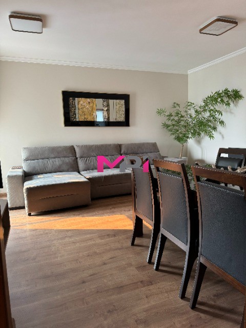 Apartamento à venda com 3 quartos, 92m² - Foto 17