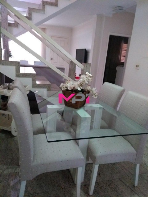 Sobrado à venda com 4 quartos, 230m² - Foto 4