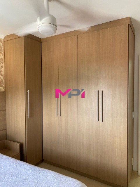 Apartamento à venda com 2 quartos, 68m² - Foto 9