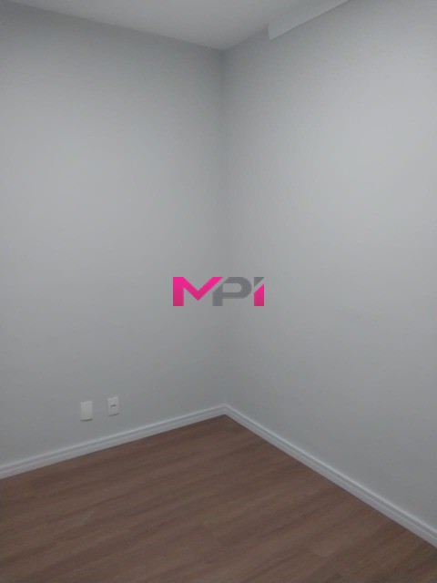 Apartamento para alugar com 3 quartos, 66m² - Foto 9