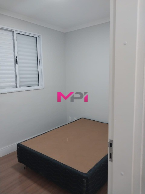 Apartamento para alugar com 3 quartos, 66m² - Foto 11