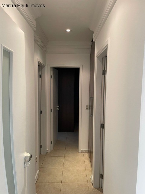 Apartamento à venda com 3 quartos, 108m² - Foto 9