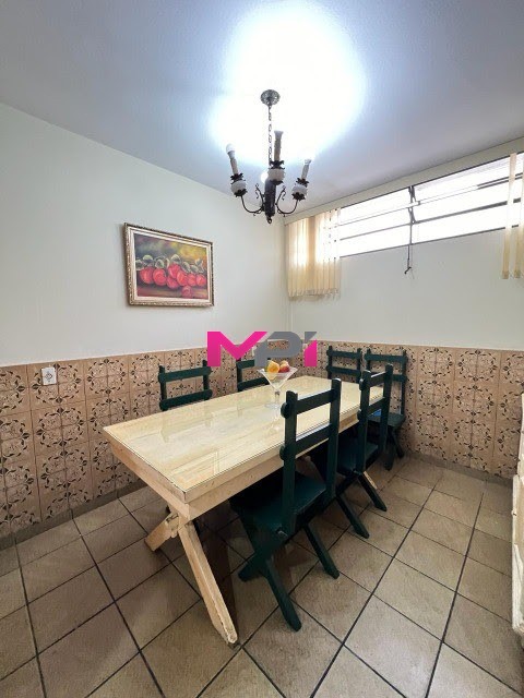 Casa à venda com 3 quartos, 455m² - Foto 9