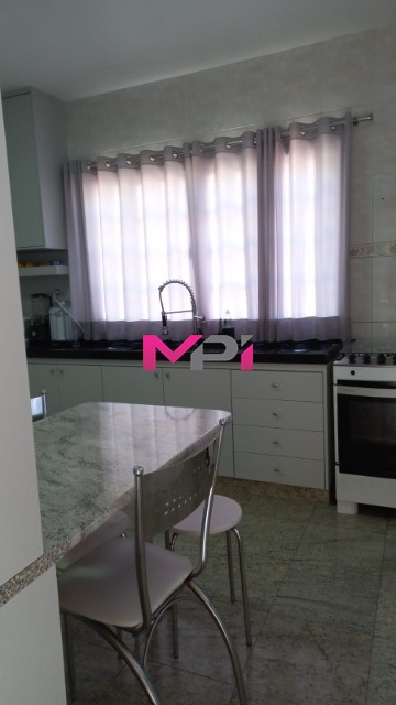 Sobrado à venda com 4 quartos, 230m² - Foto 6
