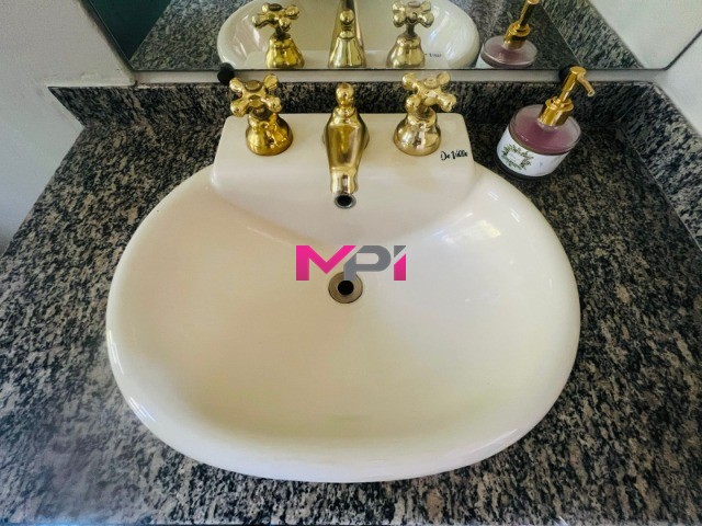 Casa de Condomínio à venda com 3 quartos, 400m² - Foto 14