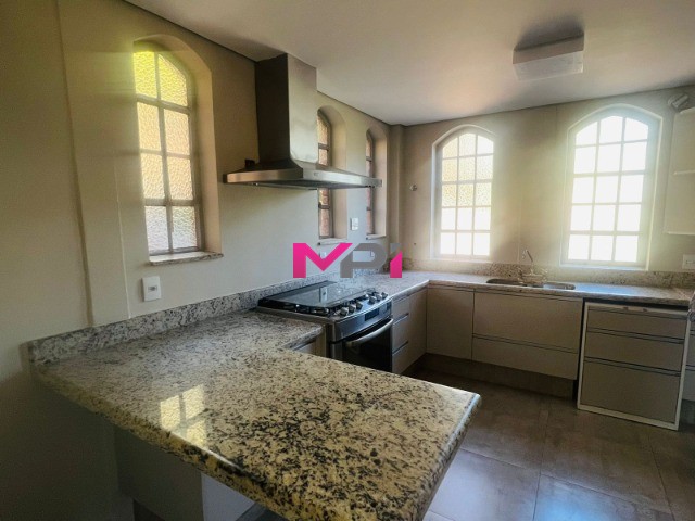 Casa de Condomínio à venda com 3 quartos, 400m² - Foto 6
