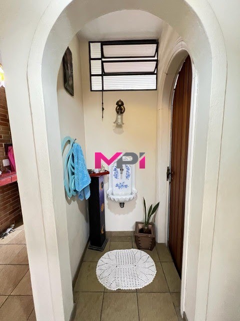 Casa à venda com 3 quartos, 455m² - Foto 10