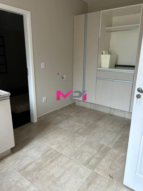 Casa de Condomínio à venda com 3 quartos, 400m² - Foto 12