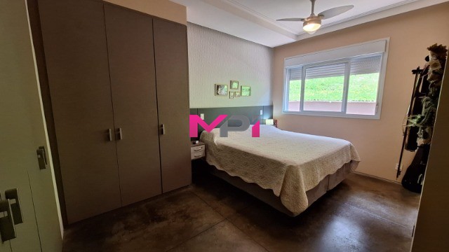 Casa de Condomínio à venda com 3 quartos, 200m² - Foto 18