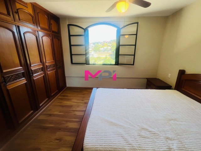 Casa de Condomínio à venda com 3 quartos, 400m² - Foto 16