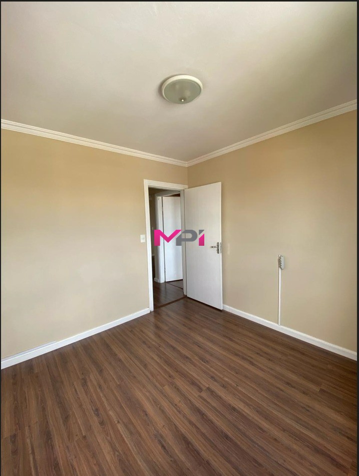Apartamento à venda com 3 quartos, 98m² - Foto 8