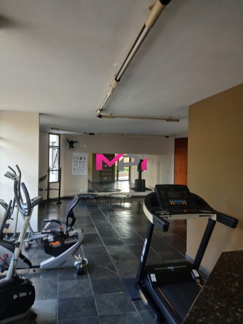 Apartamento à venda com 2 quartos, 77m² - Foto 9