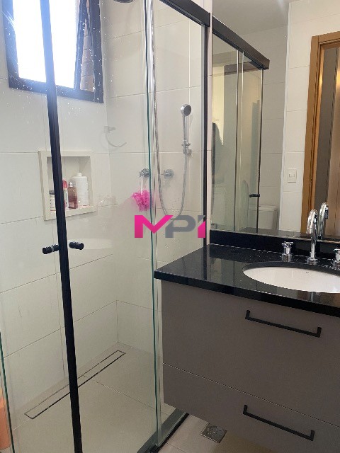 Apartamento à venda com 3 quartos, 121m² - Foto 32