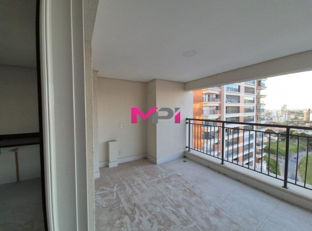 Apartamento à venda com 3 quartos, 152m² - Foto 9