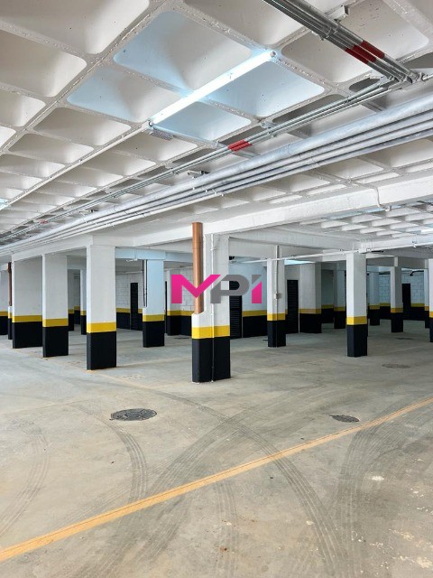 Apartamento à venda com 2 quartos, 95m² - Foto 24