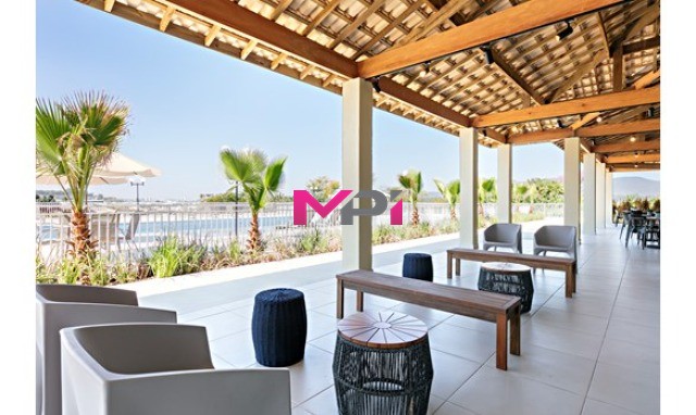 Apartamento à venda com 2 quartos, 66m² - Foto 13